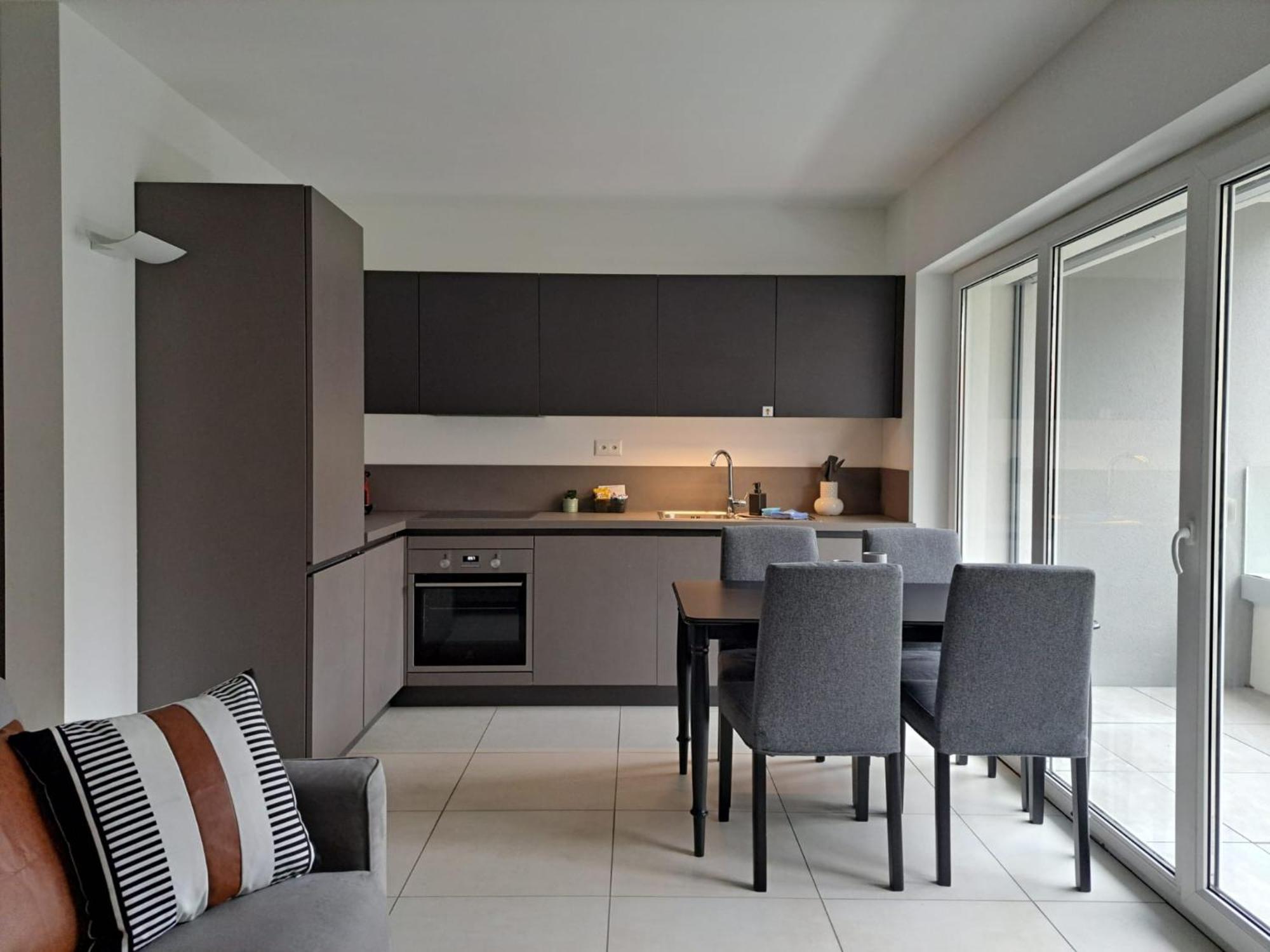 Urban Residence By Quokka 360 - Modern Apartments In 루가노 외부 사진